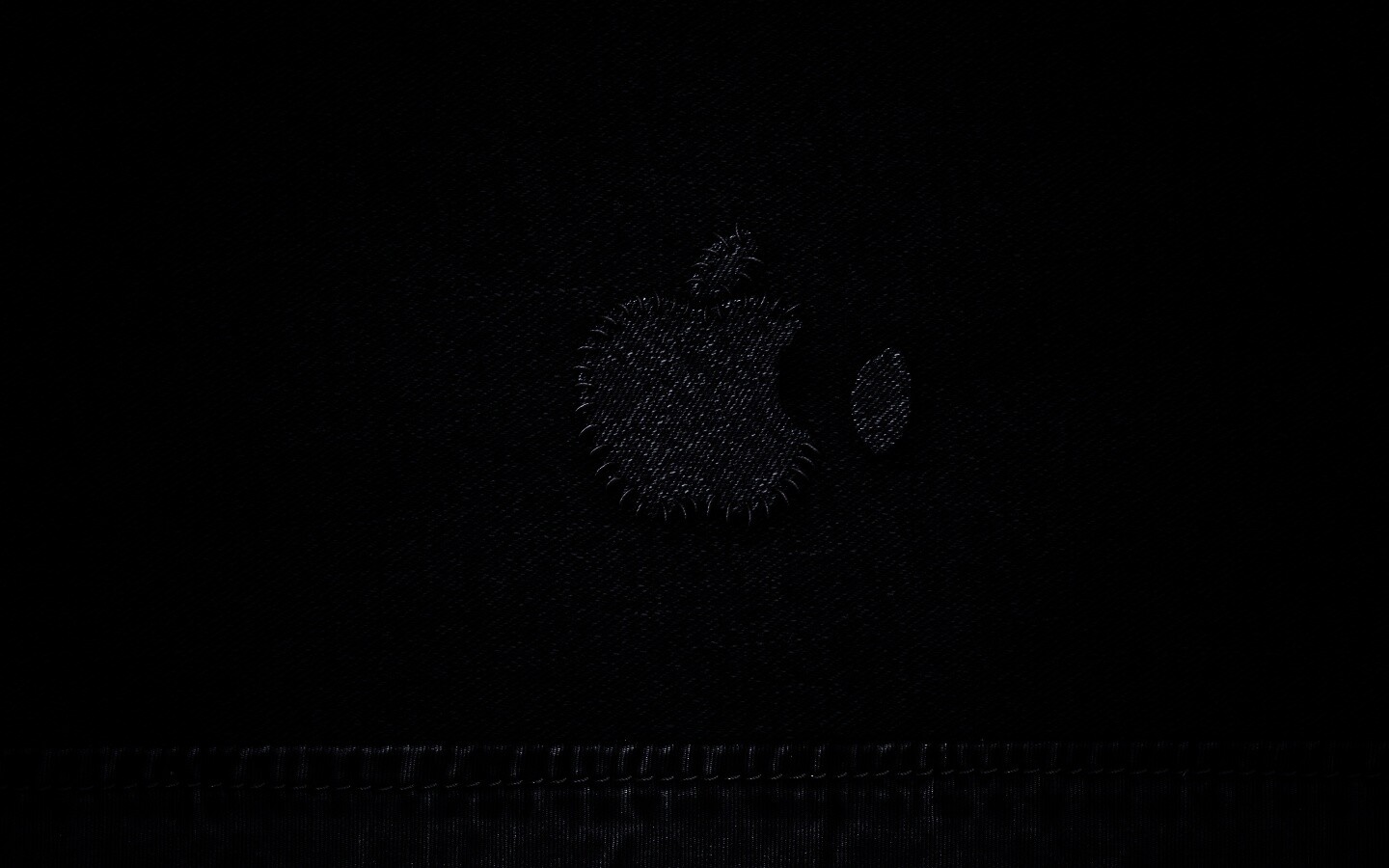 Штопанный Apple обои