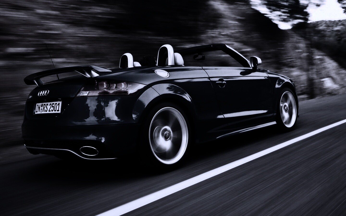 Синий кабриолет Audi обои