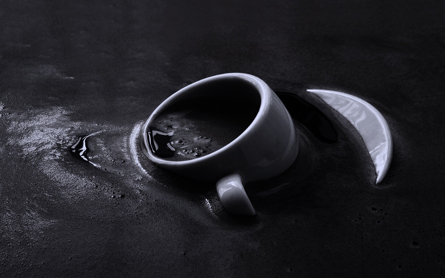 Чашка тонет в кофе обои