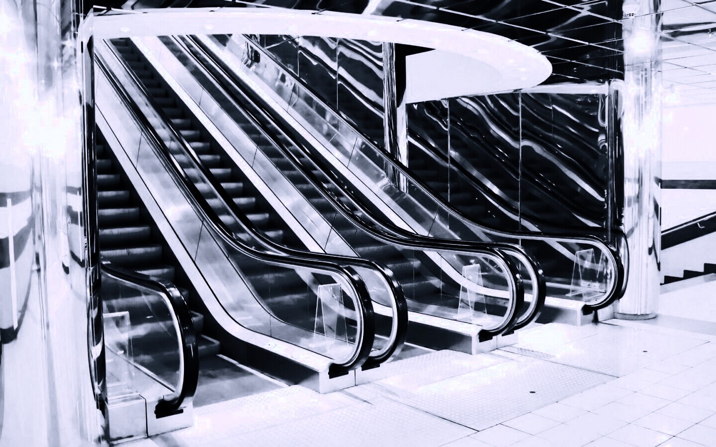 Современный эскалатор обои