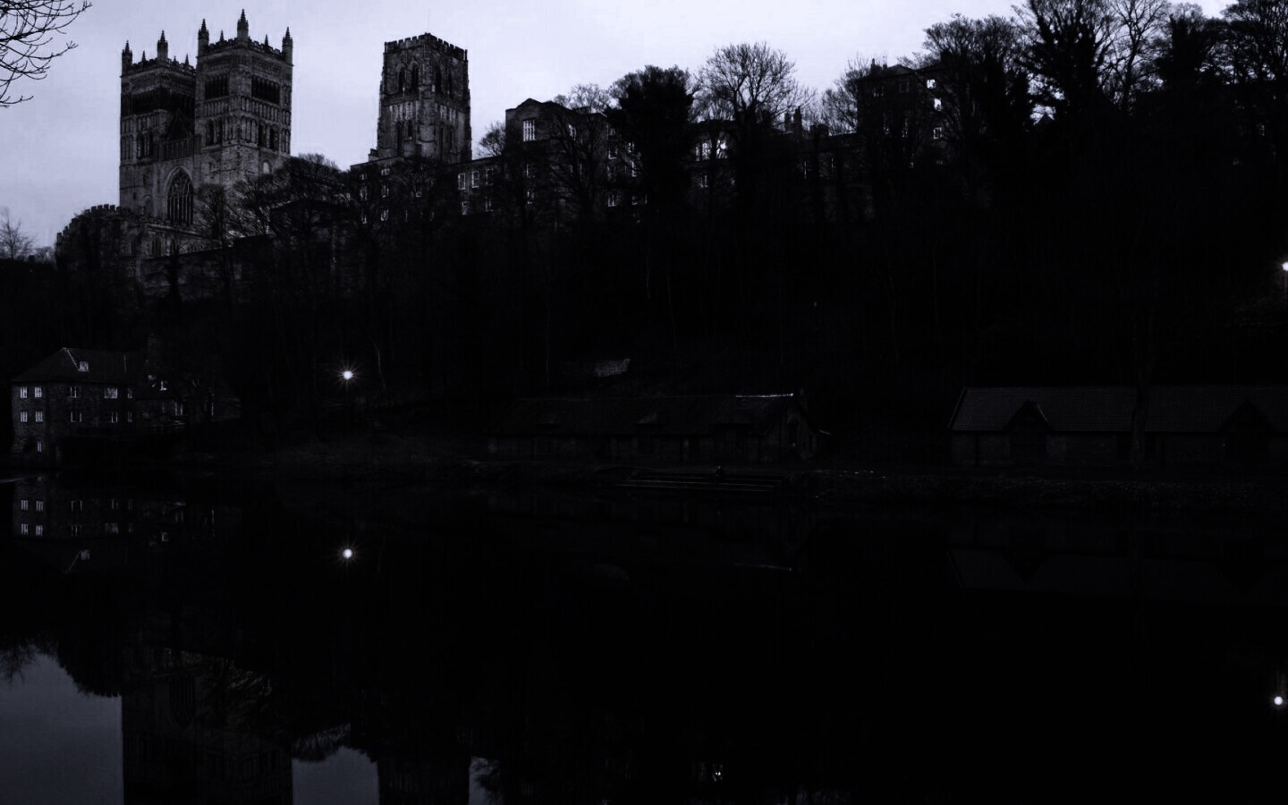 Даремский замок весной обои