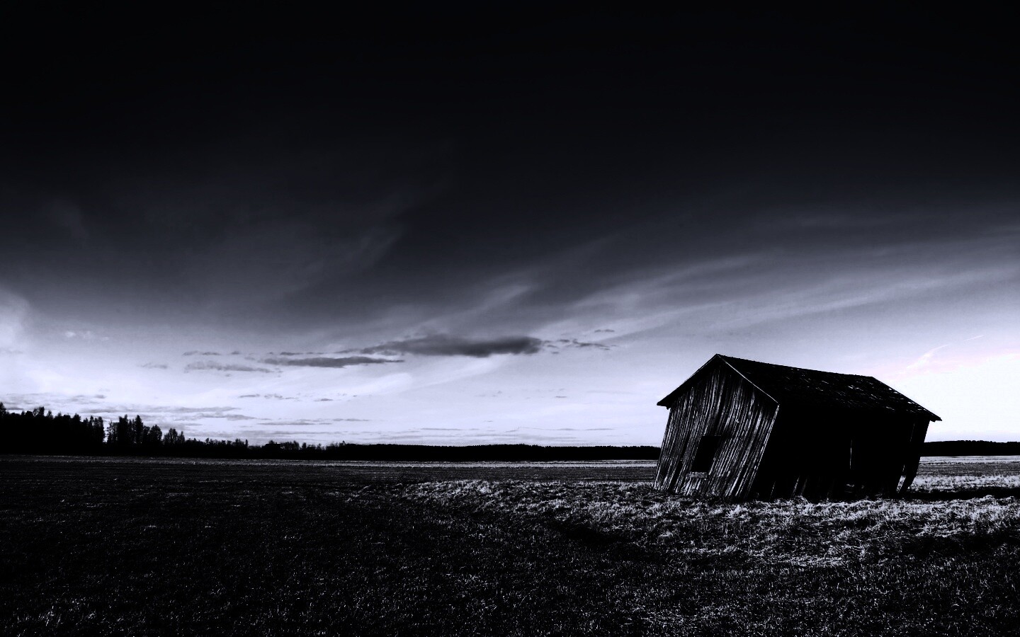 Покосившийся сарай обои