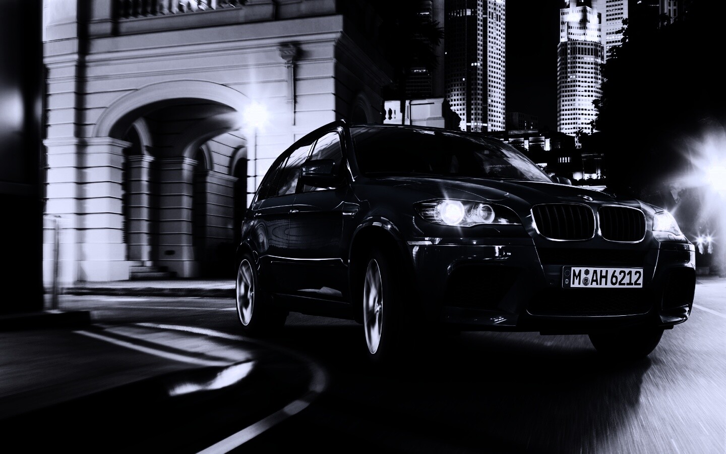 Синий кроссовер BMW обои