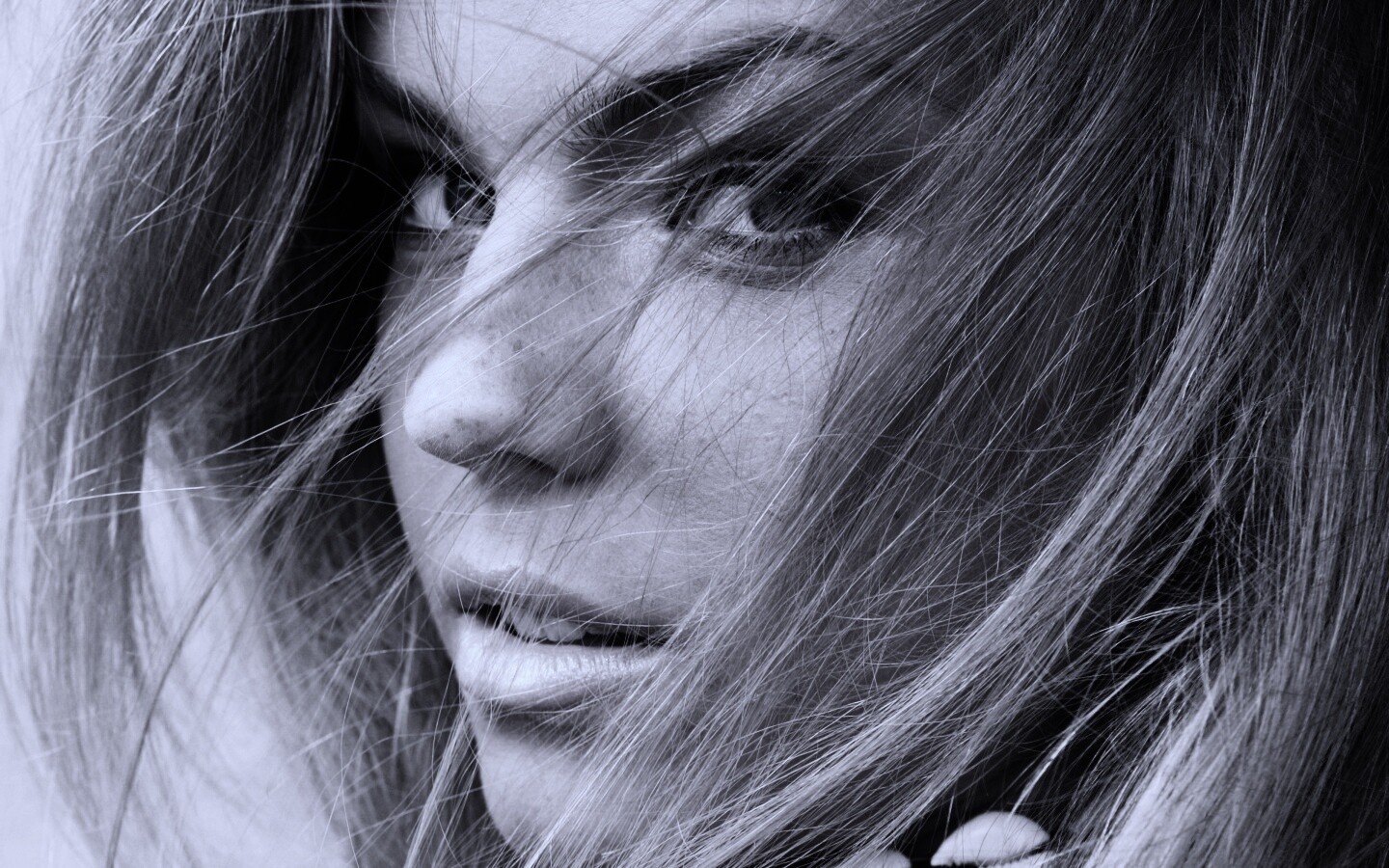 Завораживающий взгляд обои