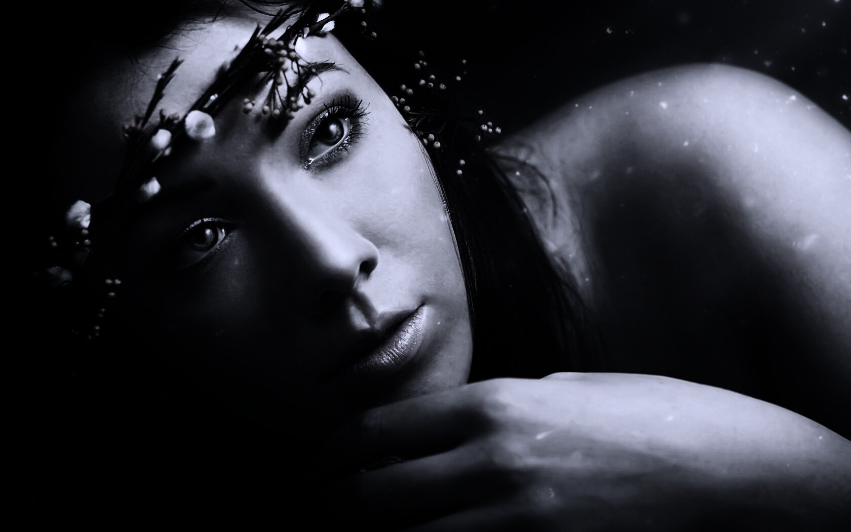 Девушка в венке обои