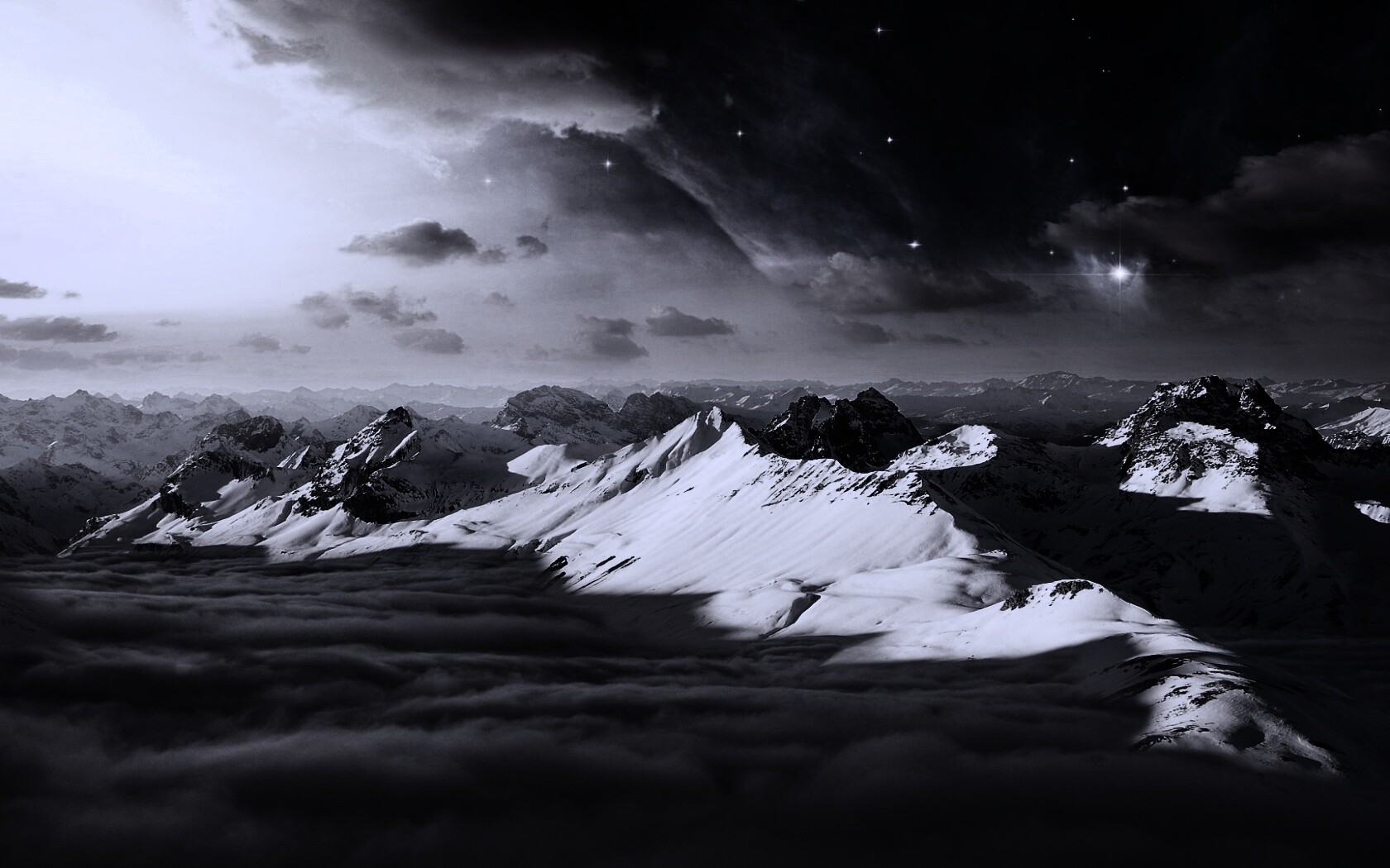 Горный хребет над облаками обои