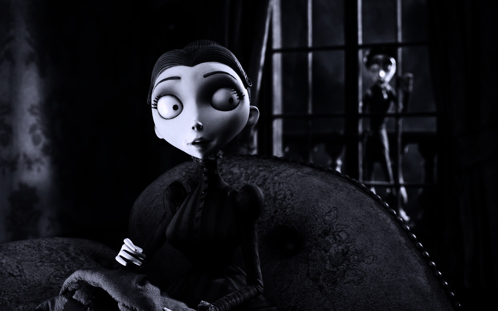 Мертвая невеста вышивает обои