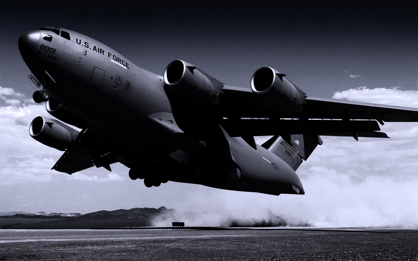 Транспортный самолет воздушных сил США обои