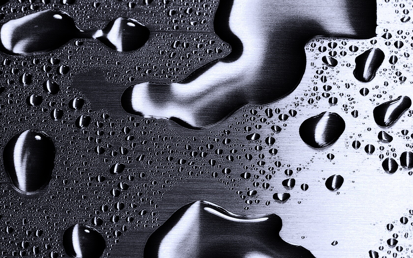 Вода на металлической поверхности обои
