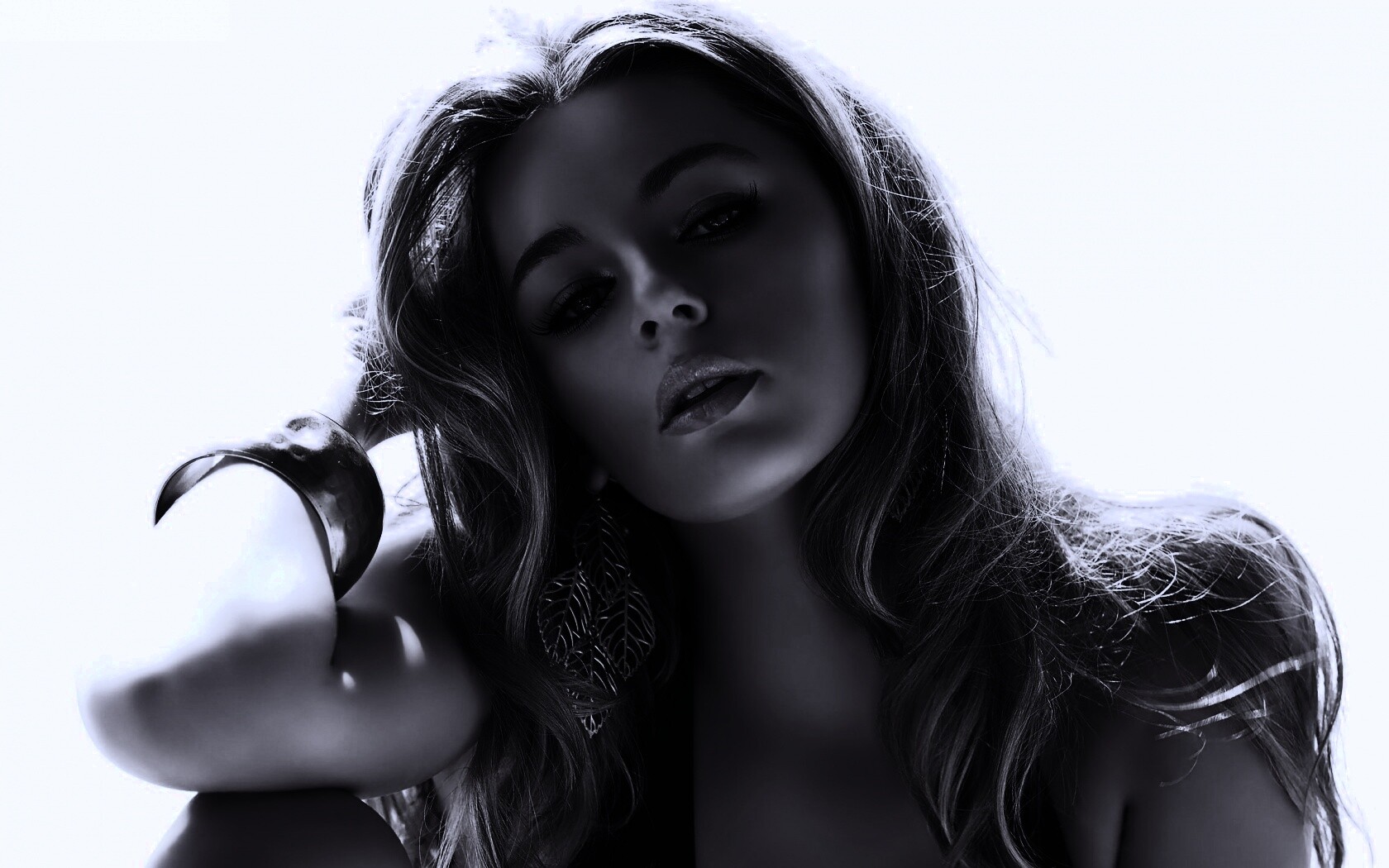 Томный взгляд обои