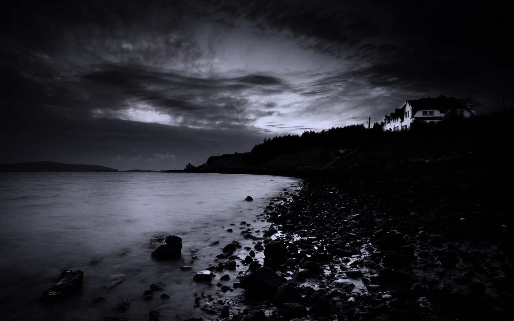 Дом у озера обои