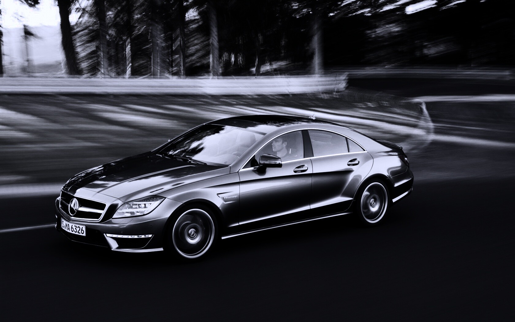Мерседес в движении обои