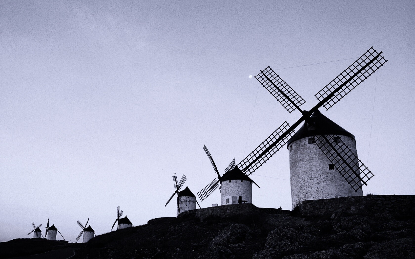 Пейзаж из ветряных мельниц обои