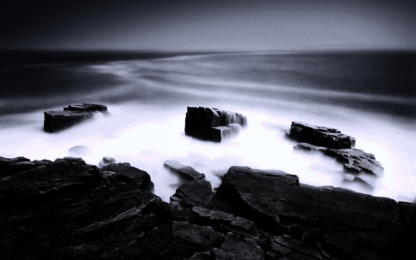 Скалы у моря обои