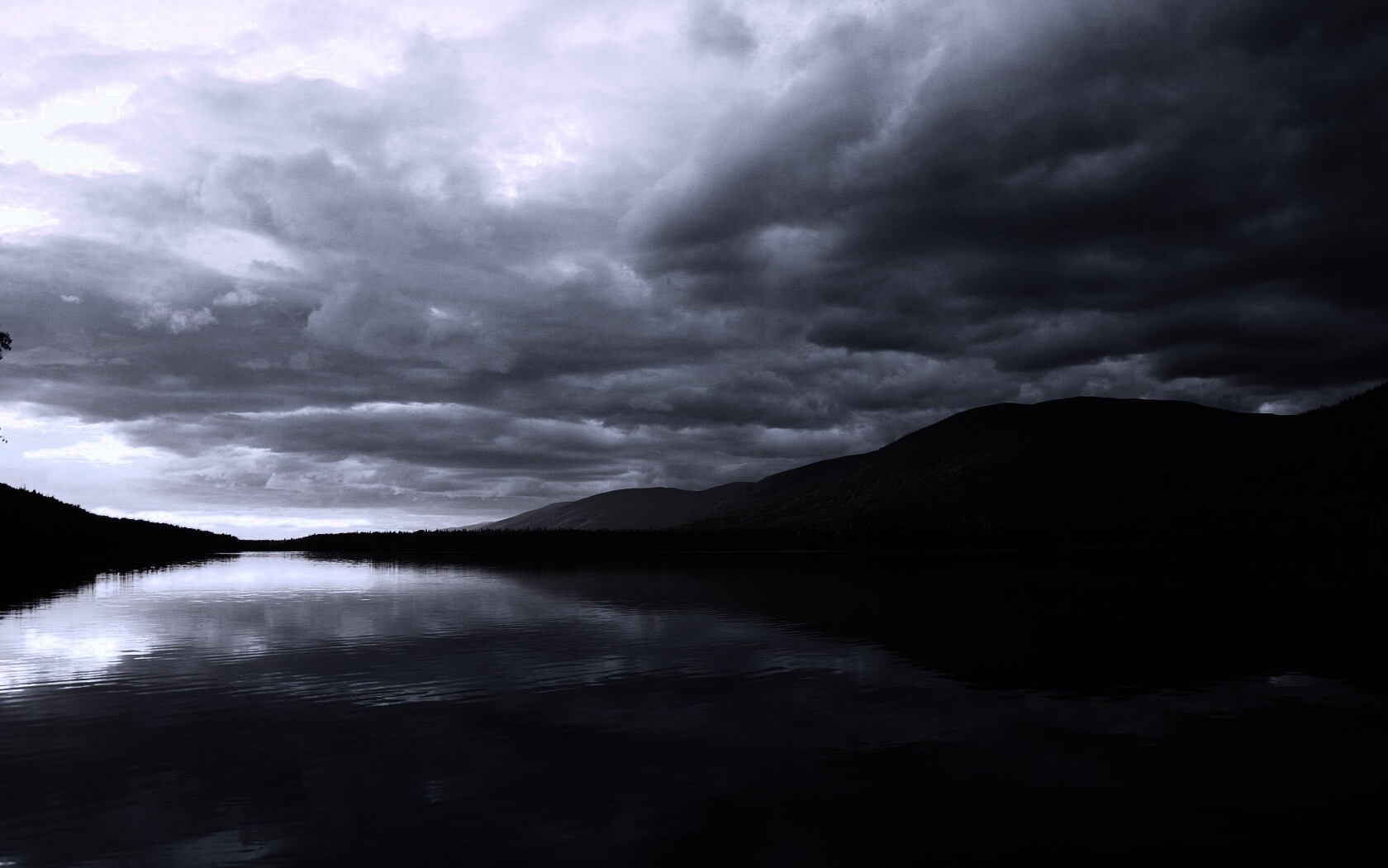 Вид на озеро обои