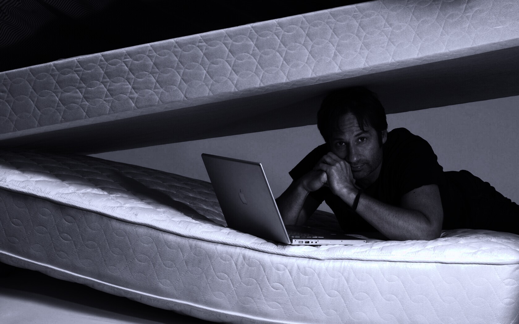 Дэвид Духовны обои