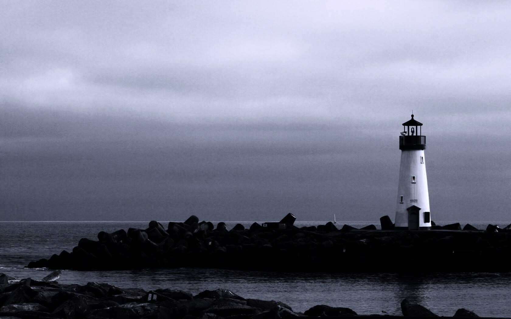 Маяк в порту Санта-Круз обои