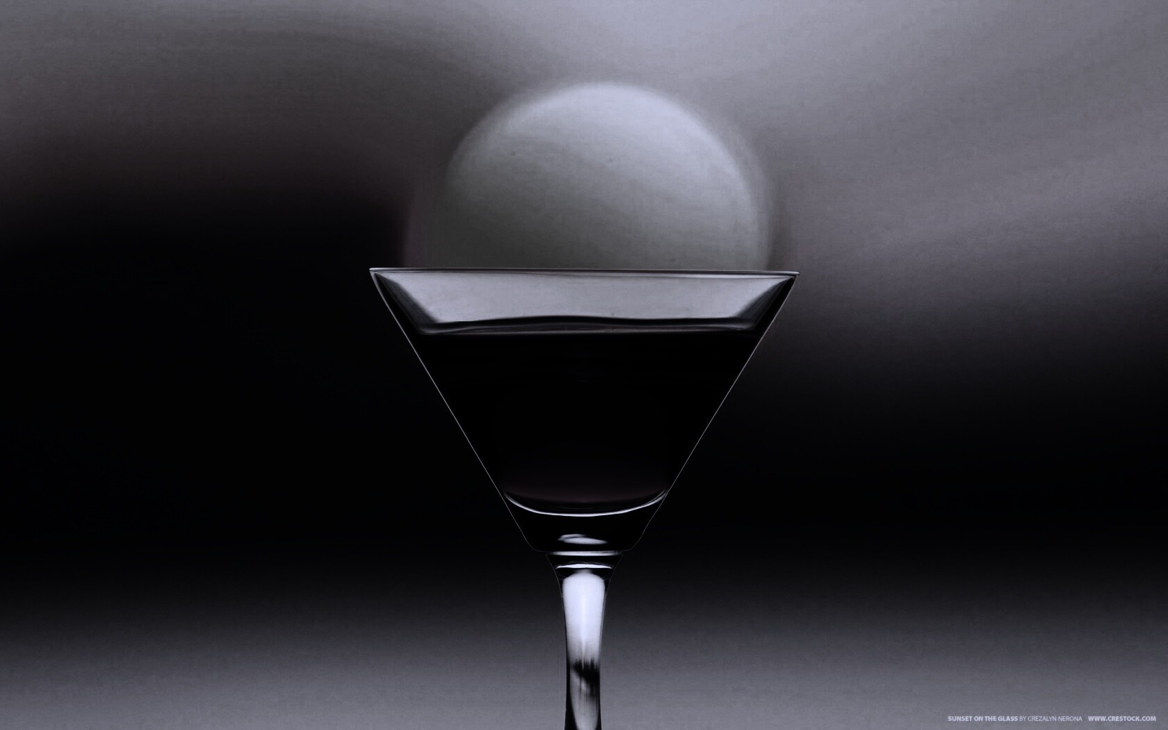 Солнце в бокале обои