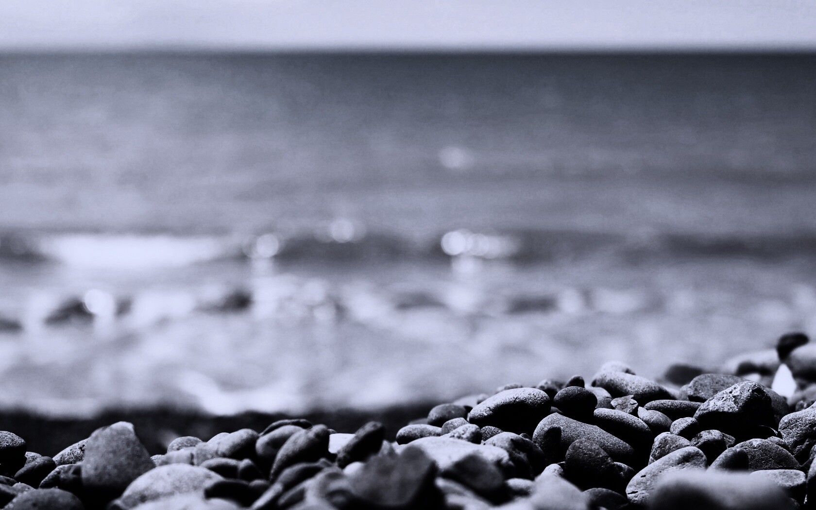 Пляж из гальки обои