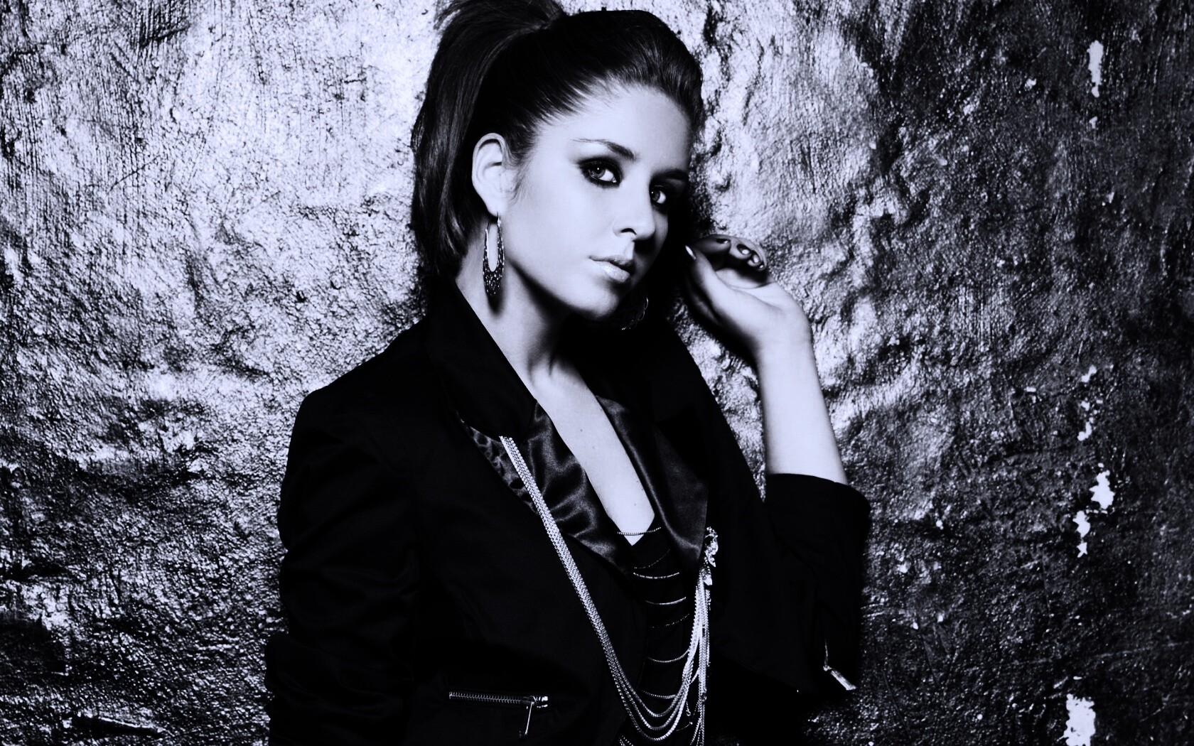 Завораживающий взгляд обои