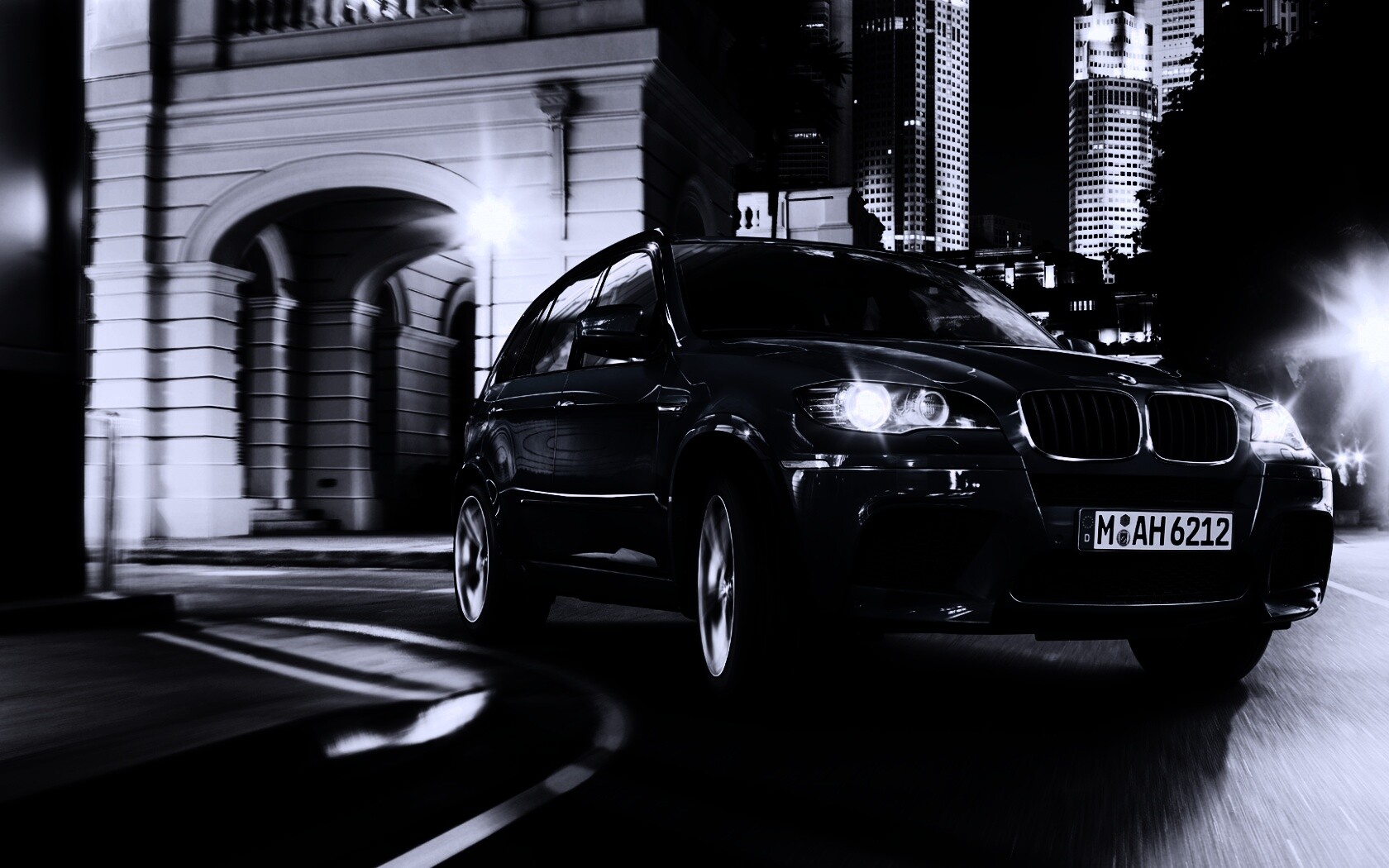 Синий кроссовер BMW обои