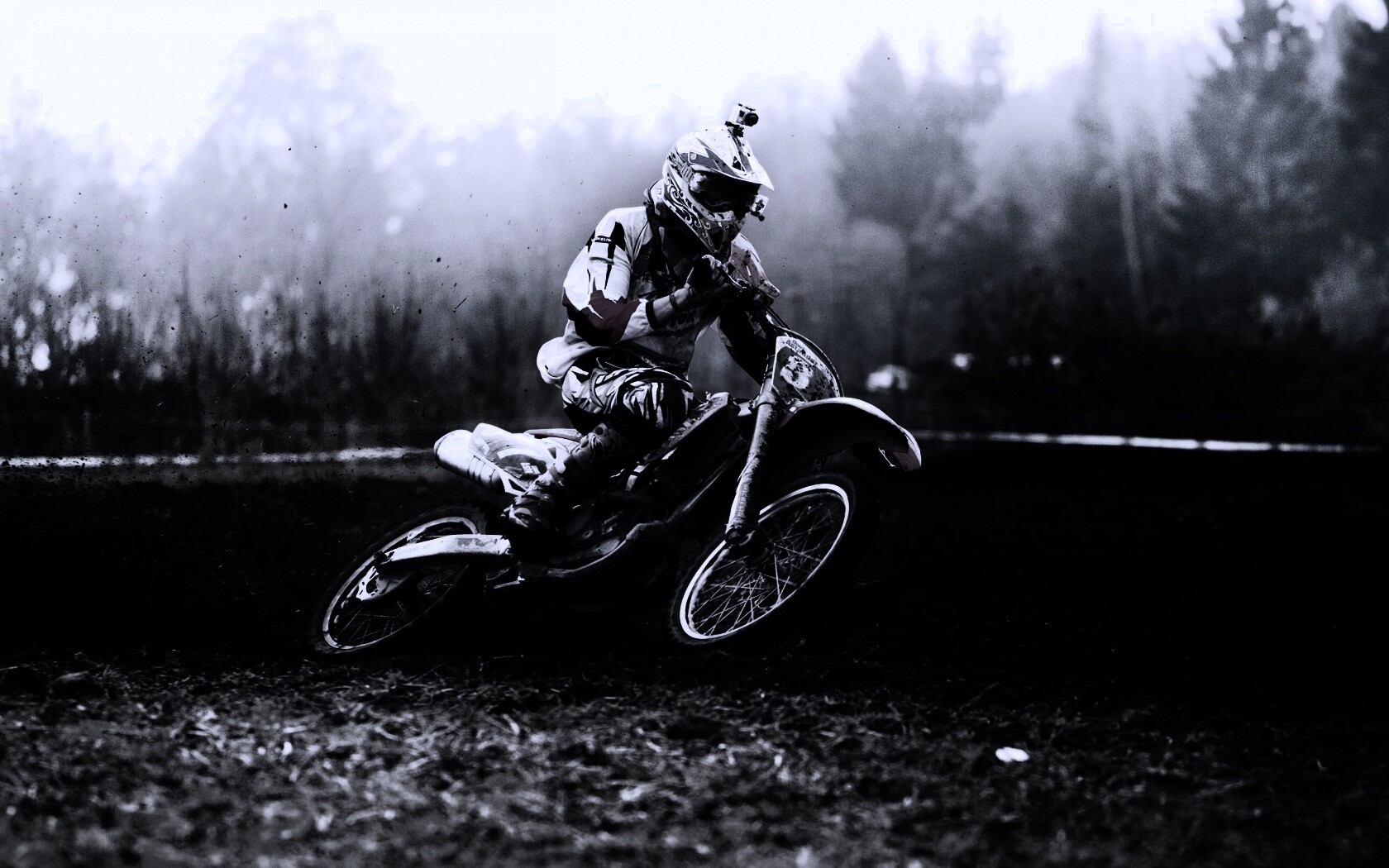 Зрелищное ралли на мотоциклах обои