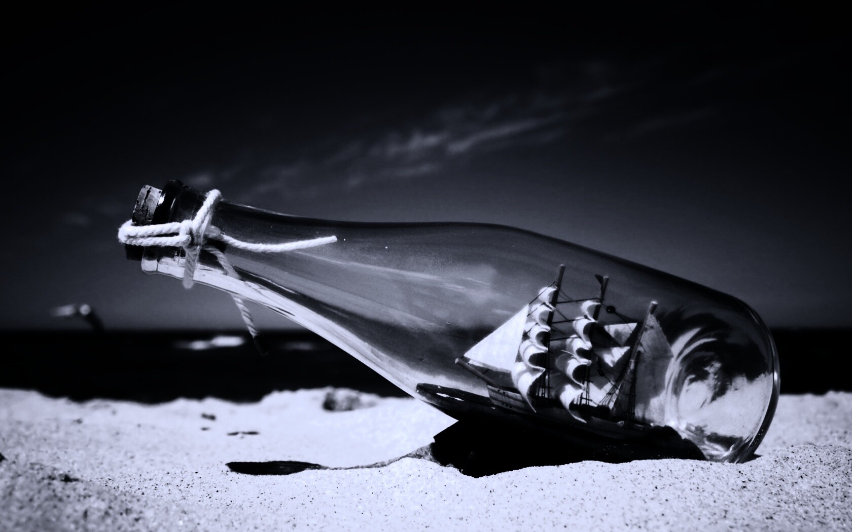 Парусник в бутылке обои