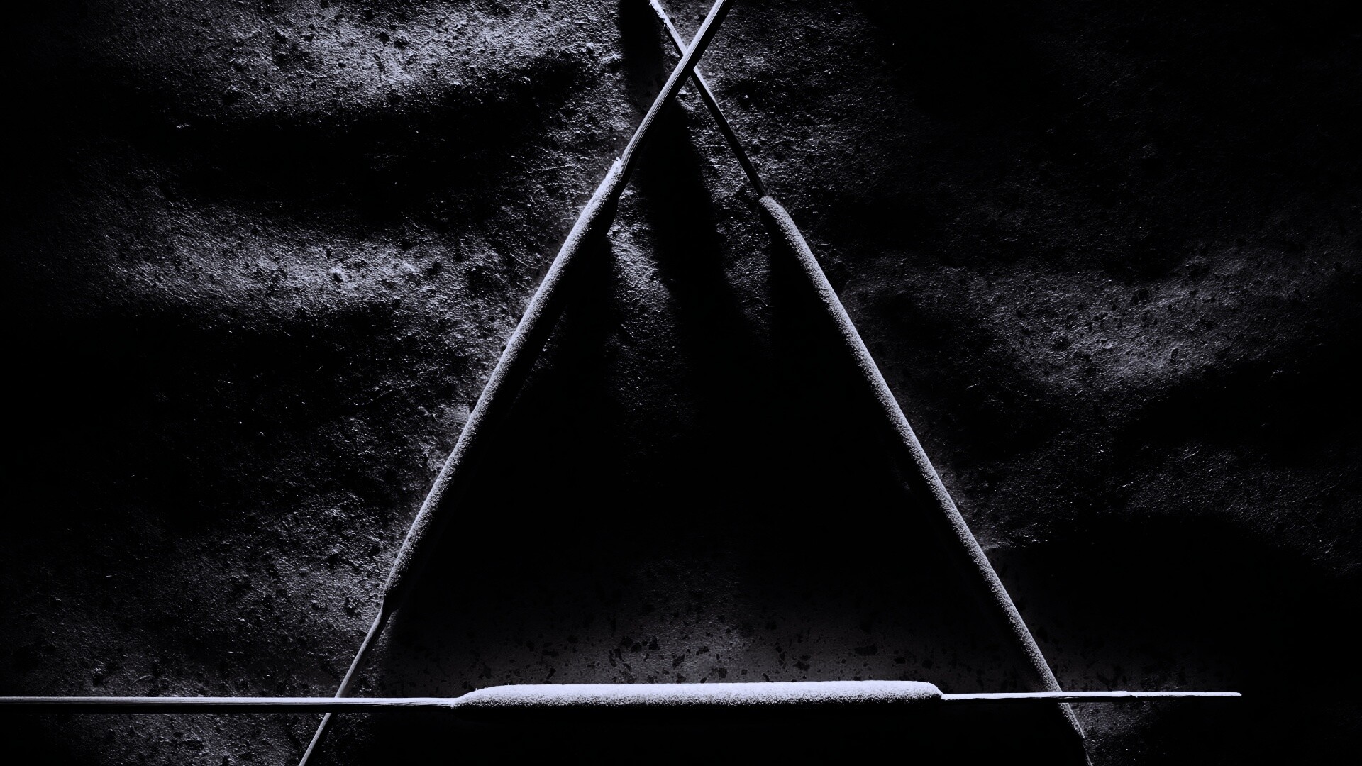 Треугольник из палочек обои