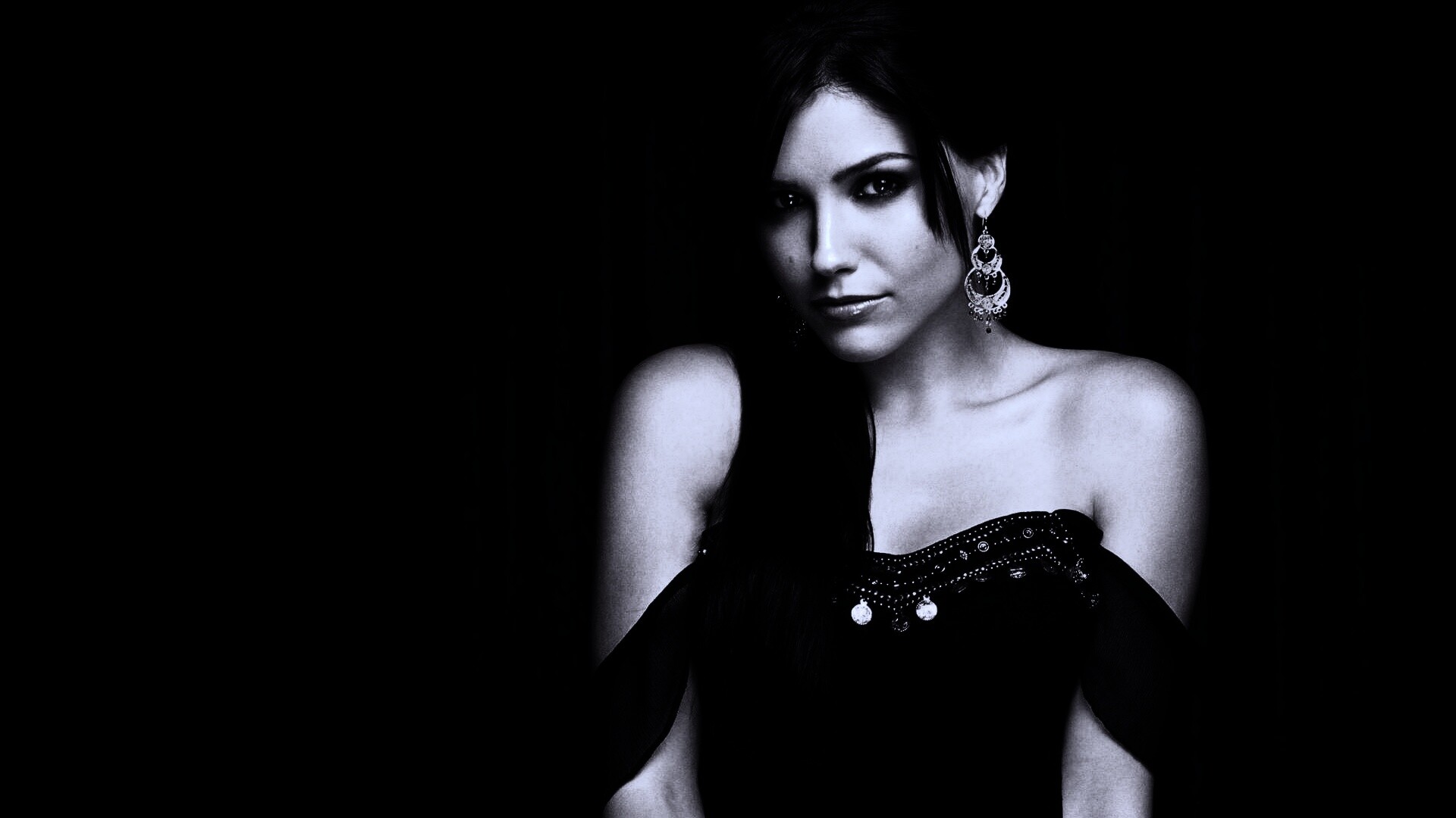 София Буш в черном платье обои