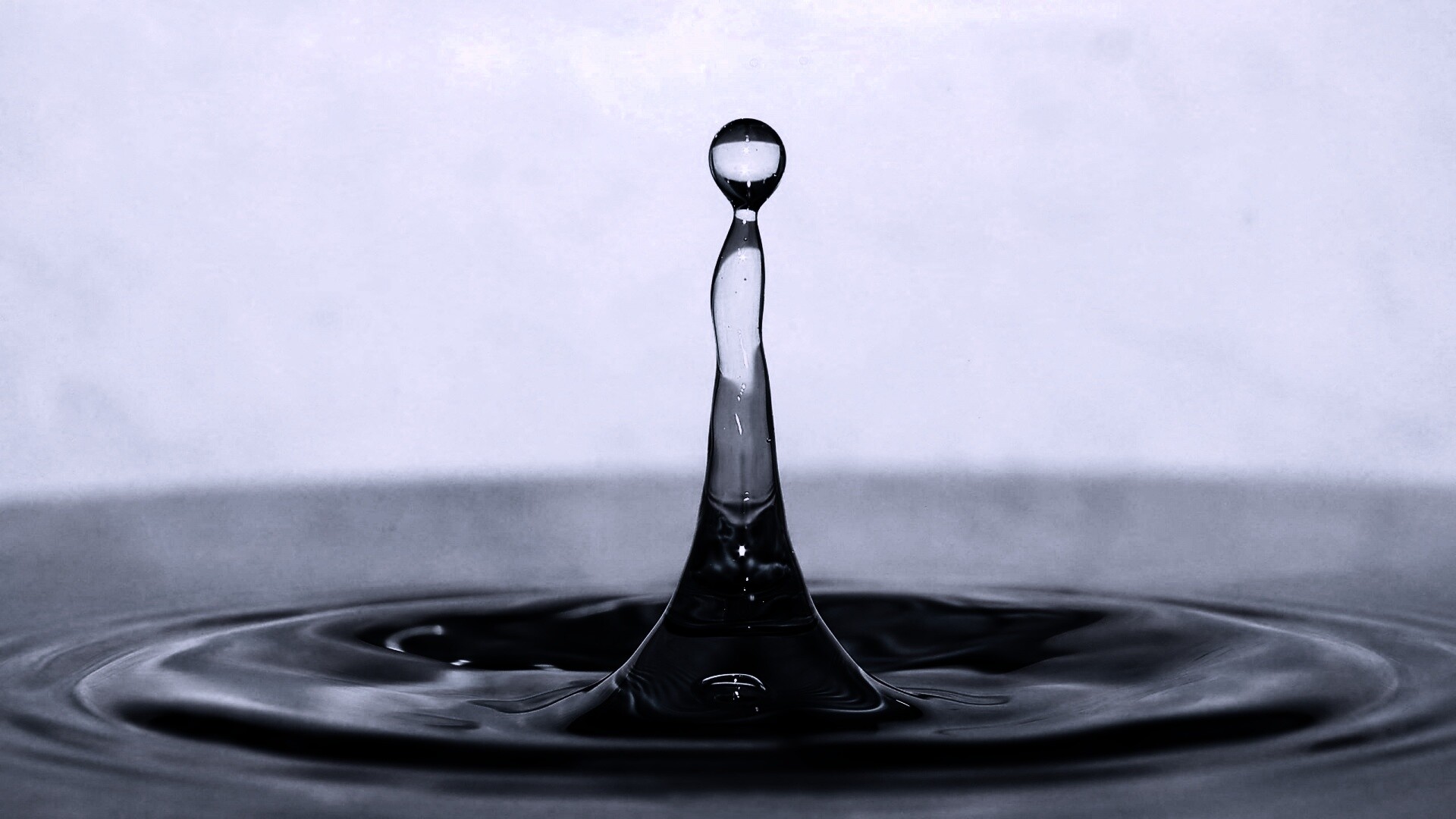 Падение капли обои