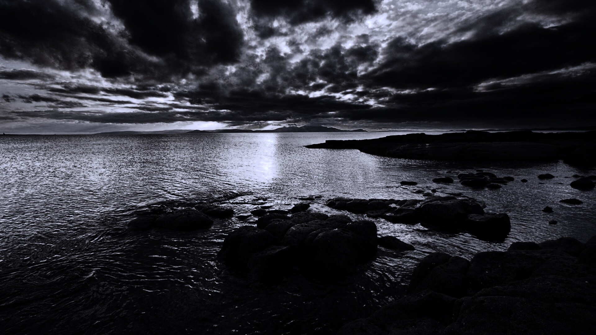 Красивый вид на вечернее море обои