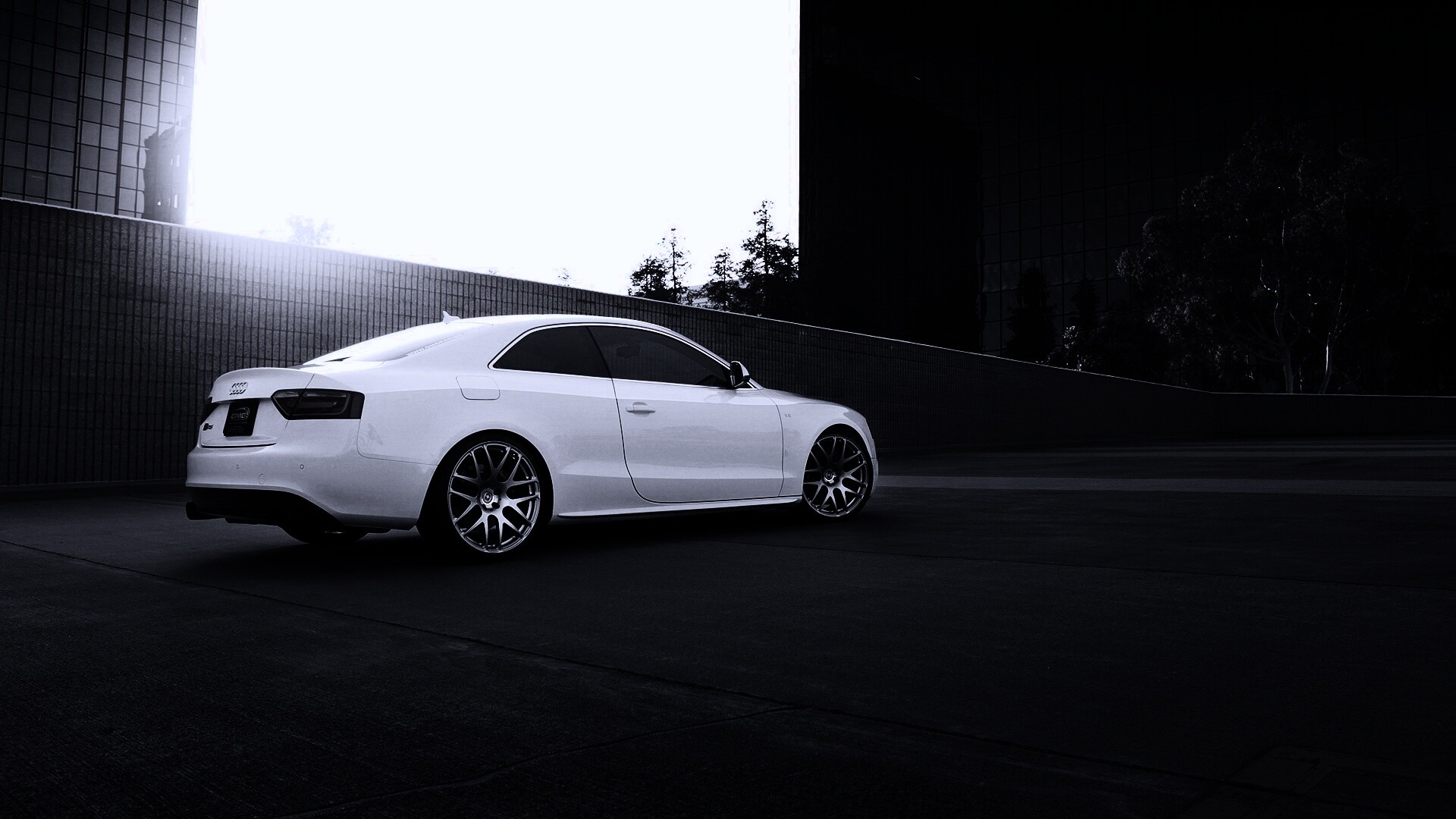 Ауди на парковке обои