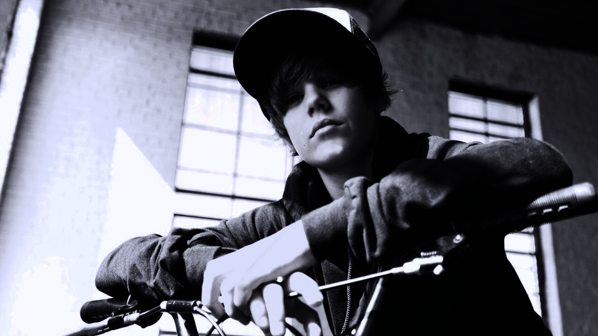 Джастин Бибер обои