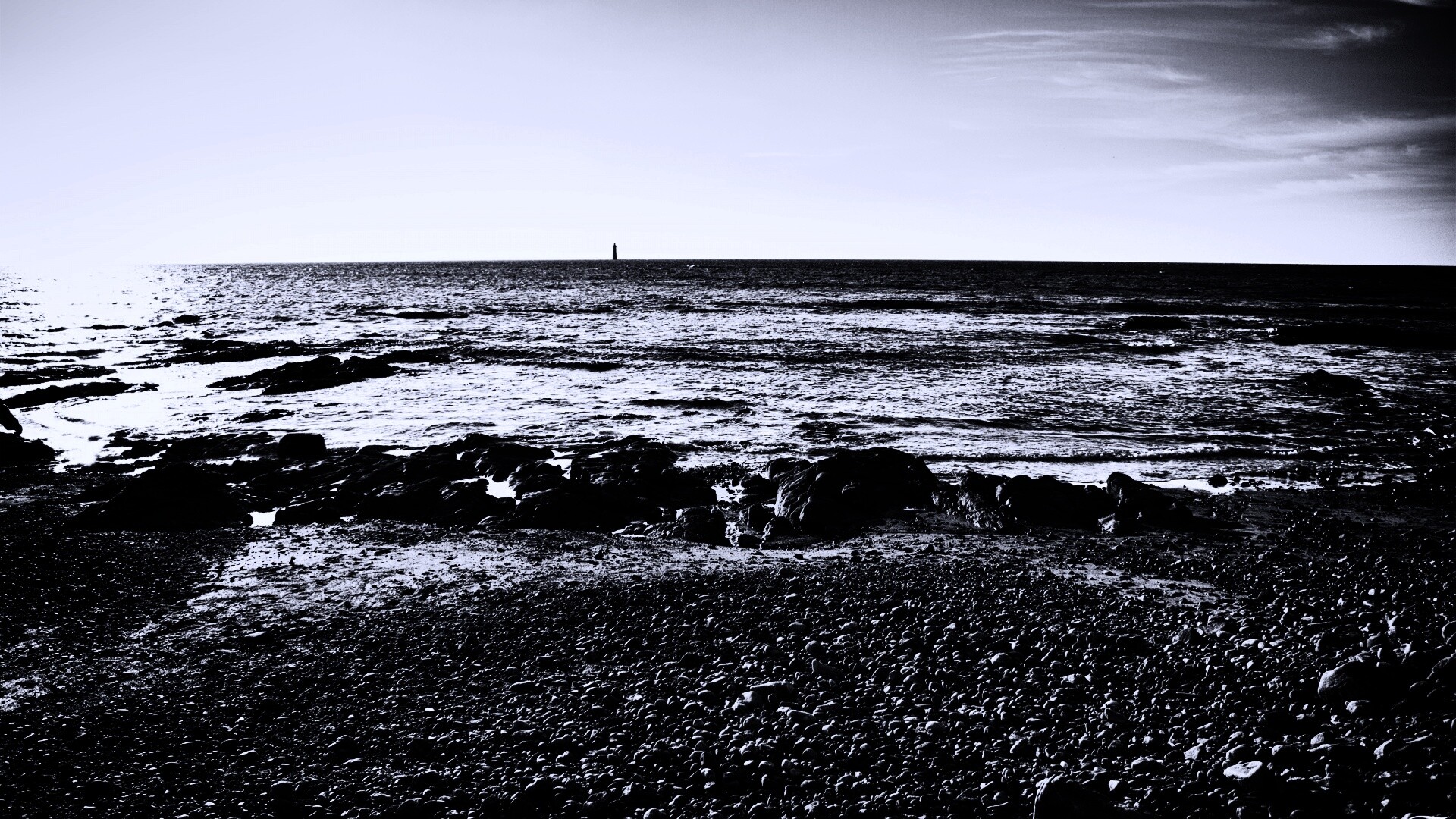 Чёрно-белое фото побережья обои