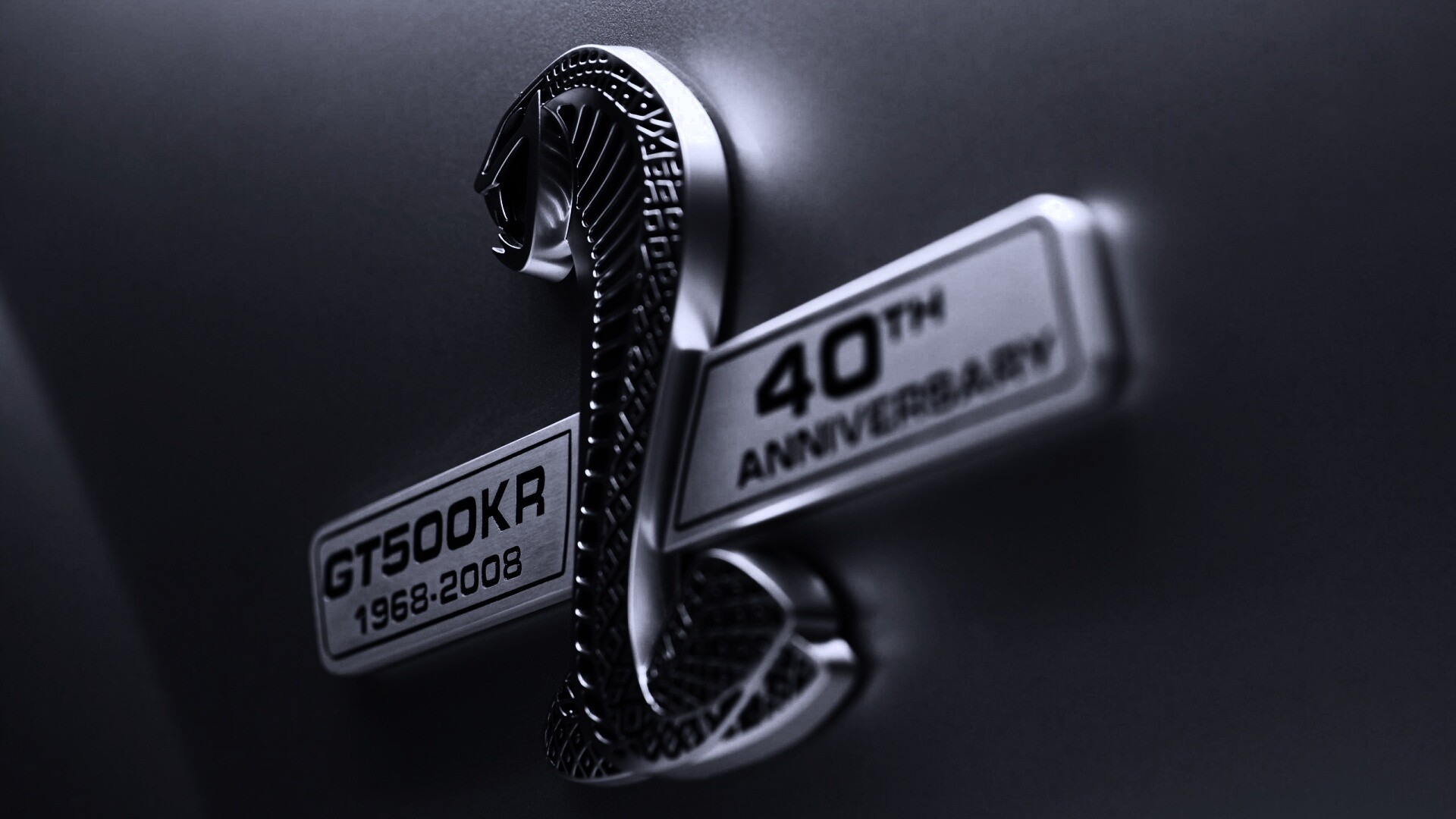 Шильдик Ford Mustang Shelby обои