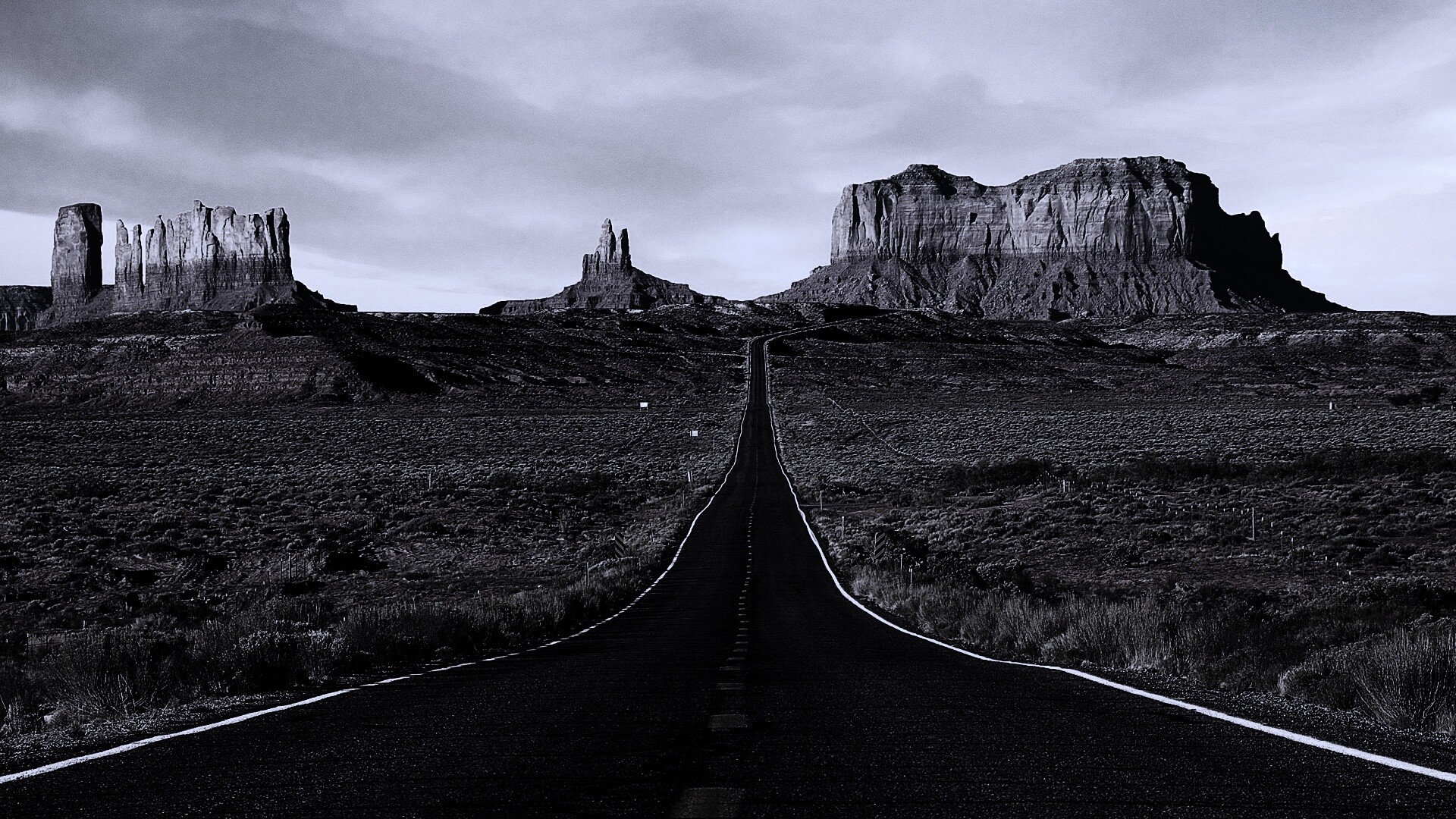 Дорога в пустыне обои