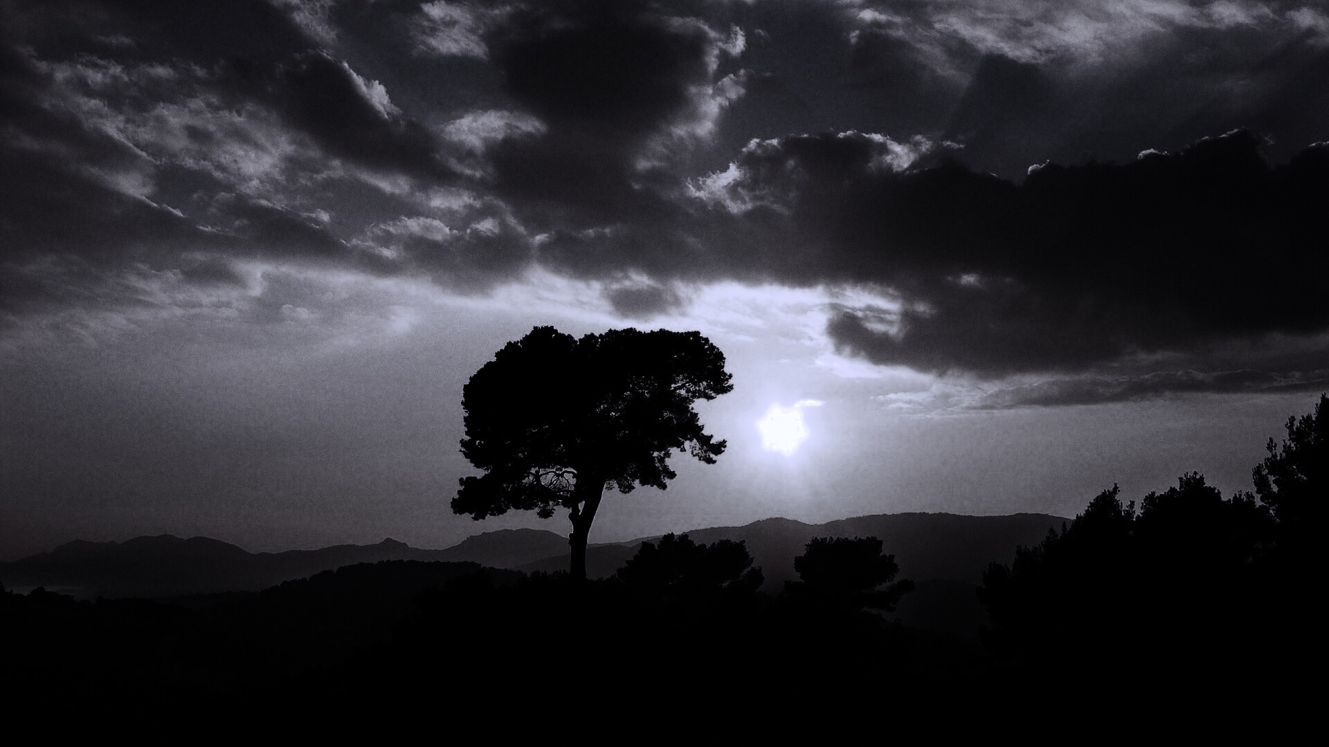 Закат над холмами обои