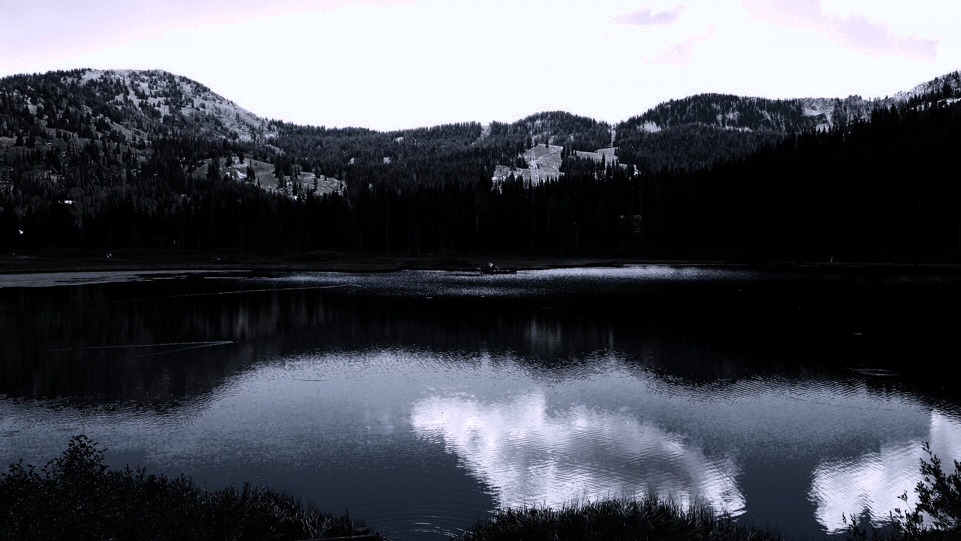 Горное озеро обои