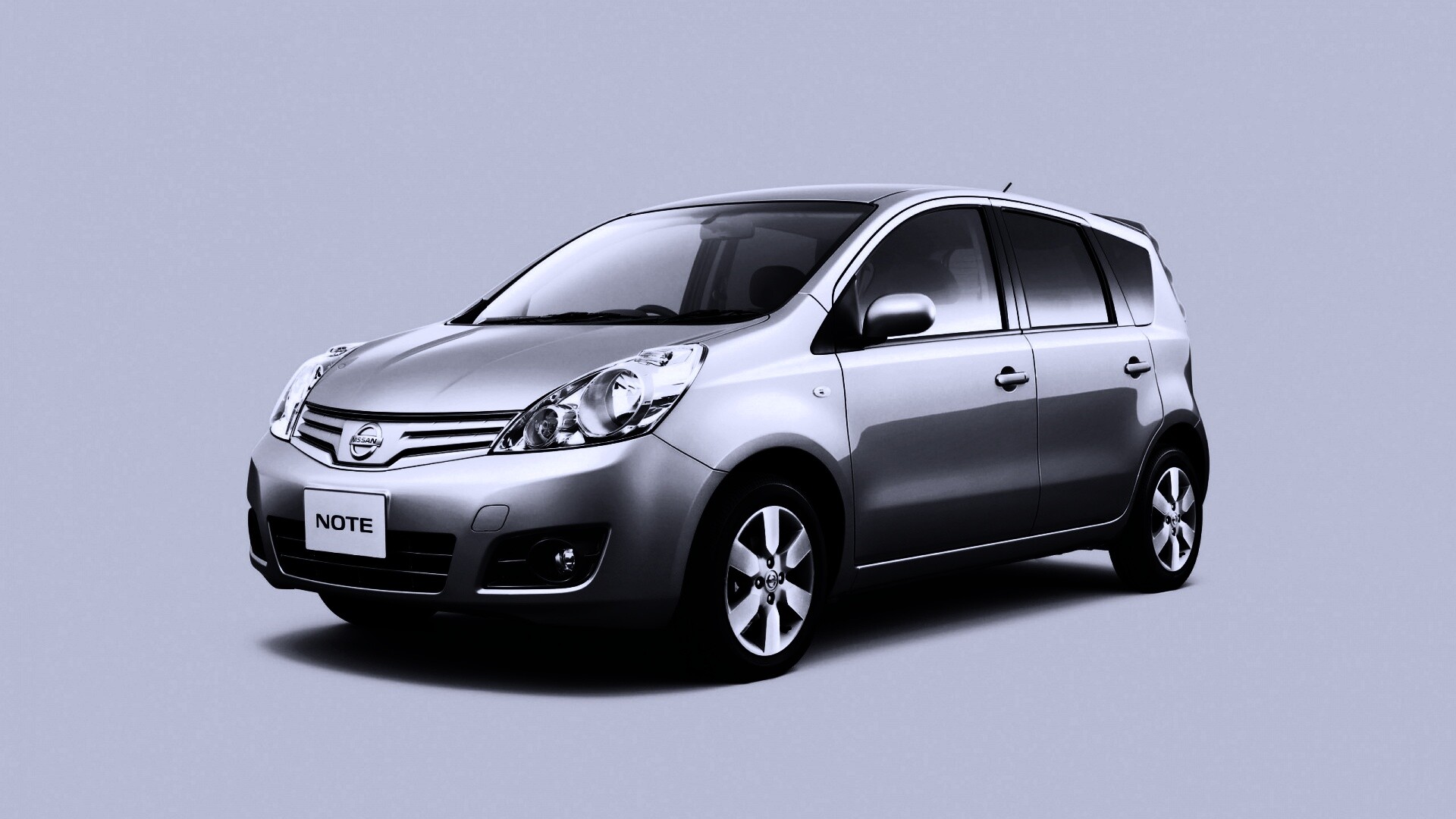 Nissan Note обои