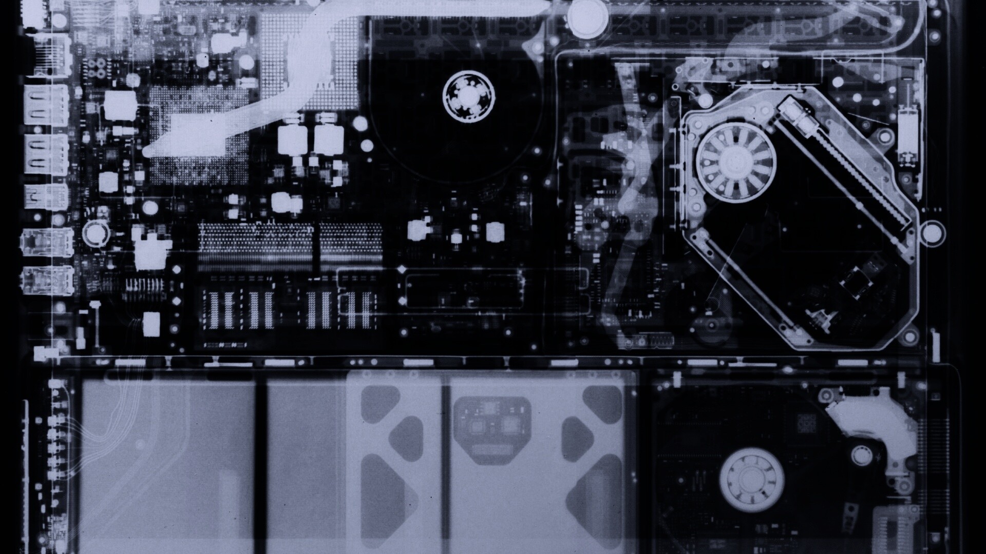 Рентгеновский снимок ноутбука обои