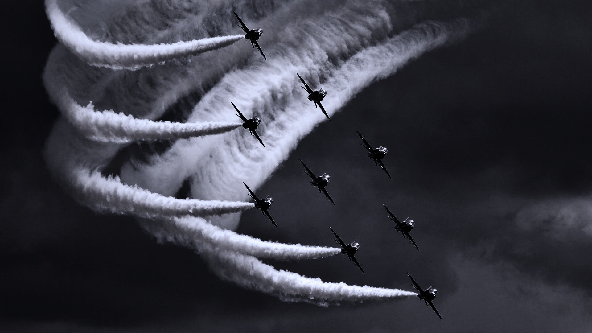 Красивая эскадра самолетов на авиашоу обои