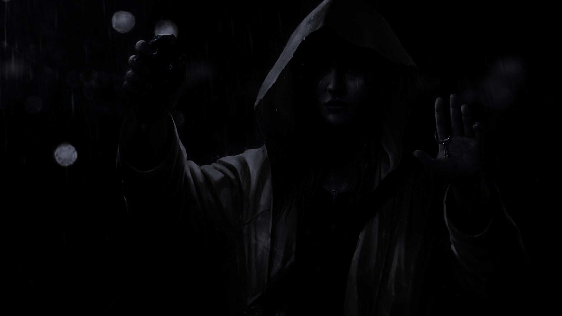 Девушка с гранатой обои