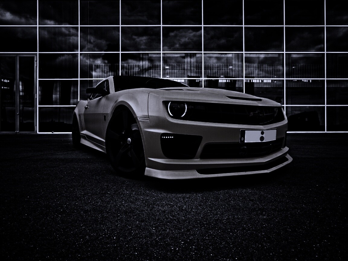 Желтый монстр обои