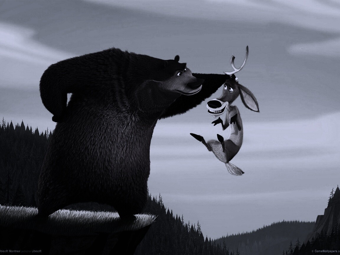 Медведь прессует оленя обои