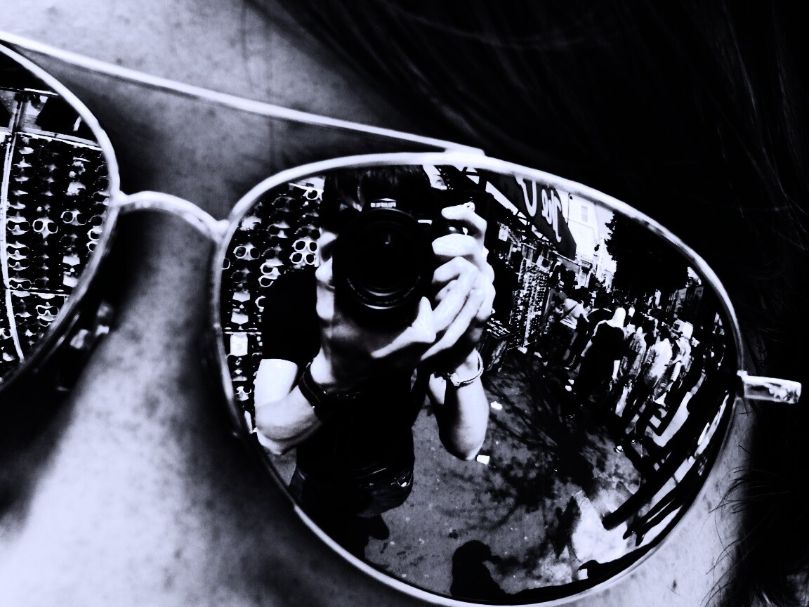 В очках обои