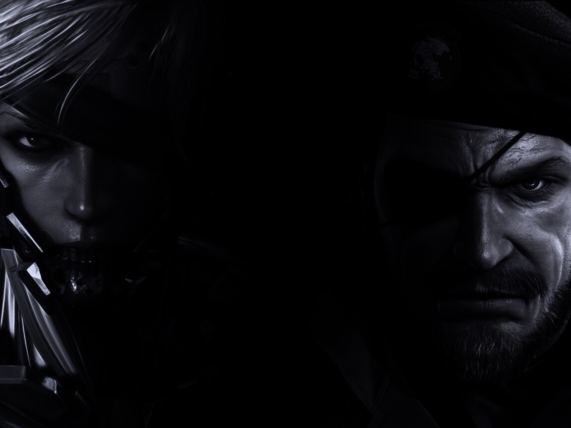 Потрепанные в боях обои