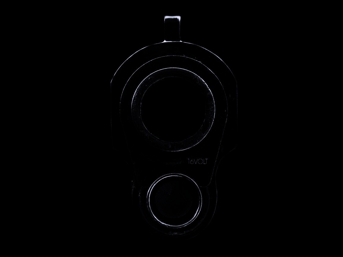 Дуло пистолета обои