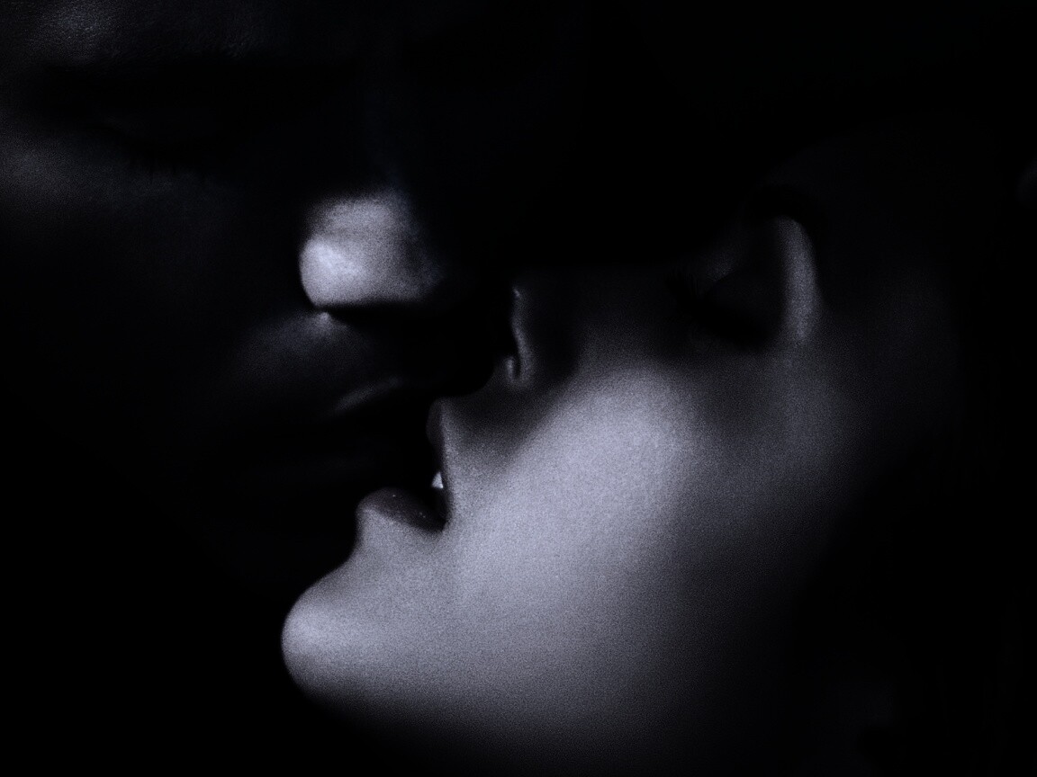 Поцелуй из Дневников Вампира обои