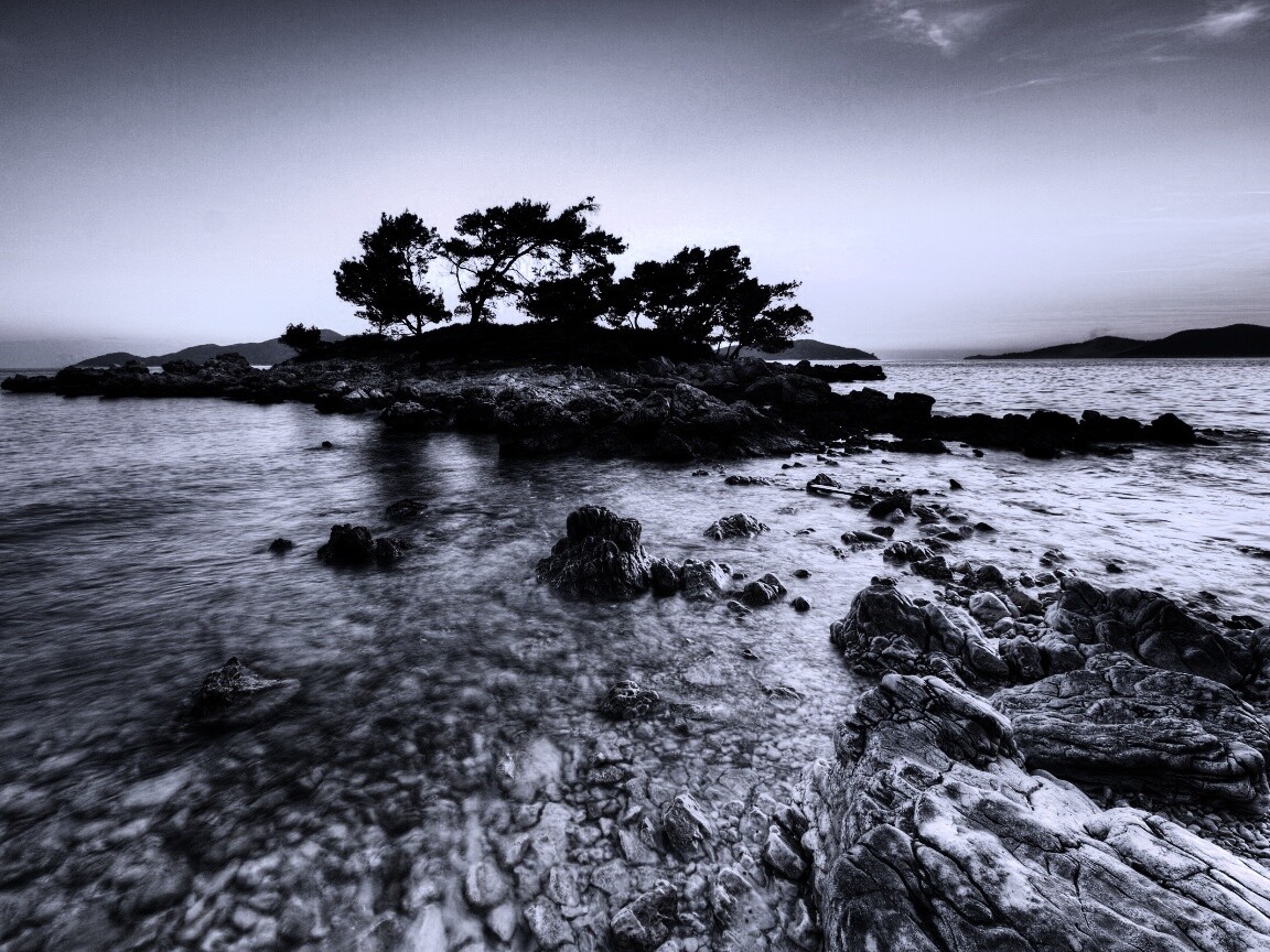 Каменный остров обои
