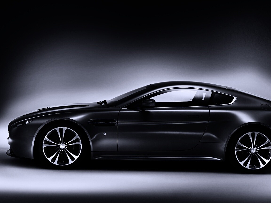 Астон Мартин обои